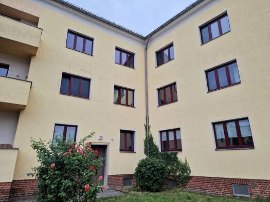 Wohnung zur Miete 479 € 3 Zimmer 71,3 m² 3. Geschoss Luxemburgstraße 48 Cracau Cracau 39114
