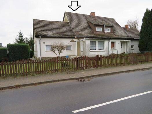 Doppelhaushälfte zum Kauf 70.000 € 3,5 Zimmer 86 m² 507 m² Grundstück frei ab sofort Schwaneberg 66 Schmölln Randowtal 17291