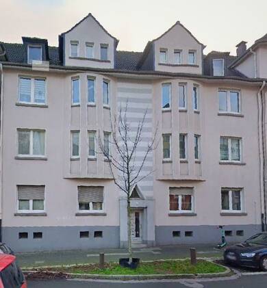 Wohnung zur Miete 610 € 2 Zimmer 72,3 m² 1. Geschoss frei ab 01.07.2025 Kaulbachstraße 9 Holsterhausen Essen 45147