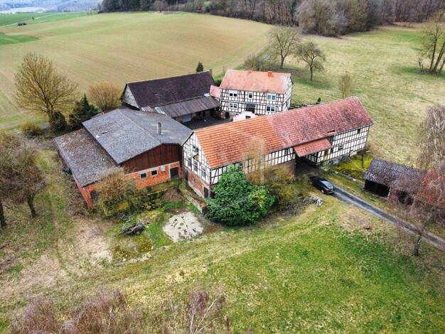 Bauernhaus zum Kauf 375.000 € 10 Zimmer 270 m² 56.435 m² Grundstück Lohra Lohra 35102