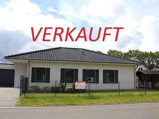 Bungalow zum Kauf 3 Zimmer 105,7 m² 525 m² Grundstück frei ab sofort Herzlake Herzlake 49770