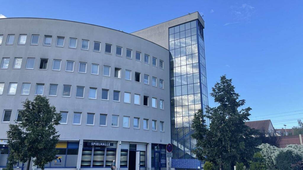 Studio zum Kauf 125.000 € 1 Zimmer 31 m² EG Zerzabelshof Nürnberg 90478