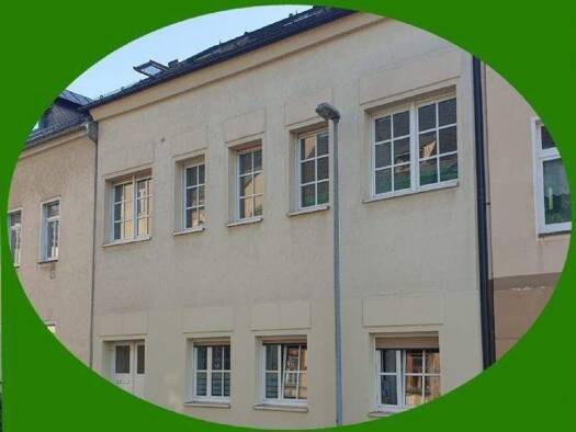 Wohnung zur Miete 170 € 2 Zimmer 45 m² 1. Geschoss frei ab sofort Mehlthau 10 Adorf 08626