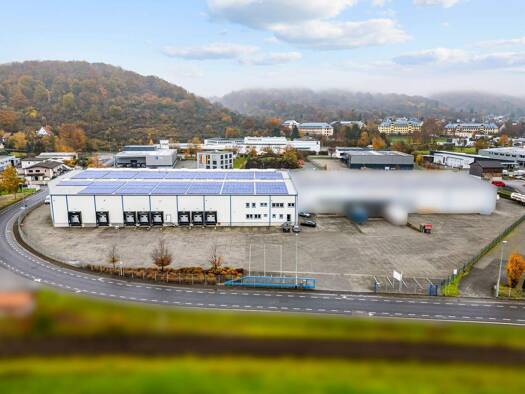 Lagerhalle zur Miete 4.387 m² Lagerfläche teilbar ab 2.000 m² Roth Gelnhausen 63571