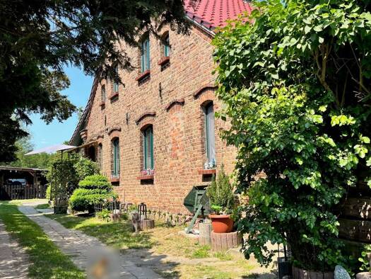 Doppelhaushälfte zum Kauf 135.000 € 6 Zimmer 132 m² 2.660 m² Grundstück Gehmkow Sarow 17111