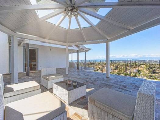 Haus zum Kauf 1.250.000 € 7 Zimmer 300 m² 1.000 m² Grundstück Cagliari 09045