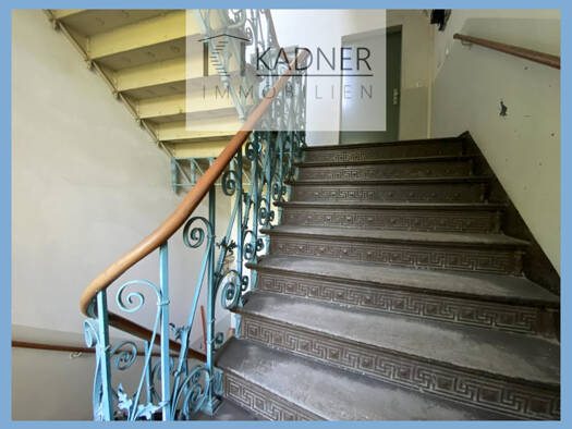 Mehrfamilienhaus zum Kauf 199.000 € 27 Zimmer 747,6 m² 460 m² Grundstück Neundorfer Str. 86 Stadtmitte Plauen 08523