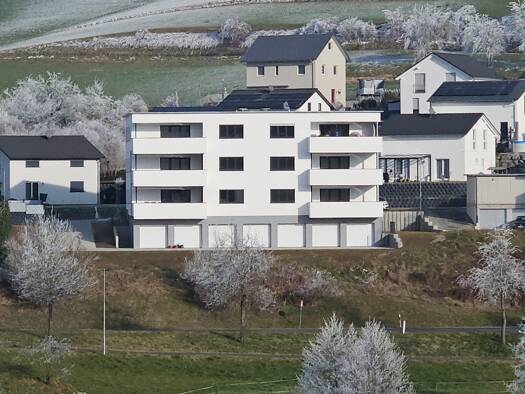 Wohnung zur Miete 1.670 € 5 Zimmer 125 m² Geschoss 1/2 Im Göhren Mühlingen 78357