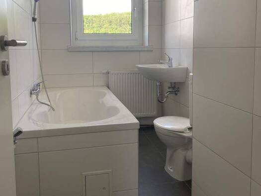 Wohnung zur Miete 199 € 2 Zimmer 48,7 m² Grunau Niederstriegis 04741