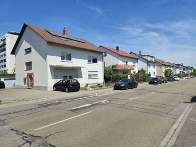 Haus zum Kauf 1.095.000 € 14 Zimmer 345 m² 808 m² Grundstück Büchig Stutensee / Büchig 76297