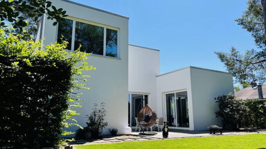 Villa zum Kauf provisionsfrei 1.250.000 € 5,5 Zimmer 203 m² 721 m² Grundstück Staaken Berlin 13591