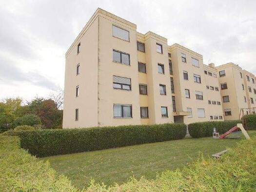 Wohnung zum Kauf 248.000 € 4,5 Zimmer 97,9 m² 2. Geschoss Straubing 94315