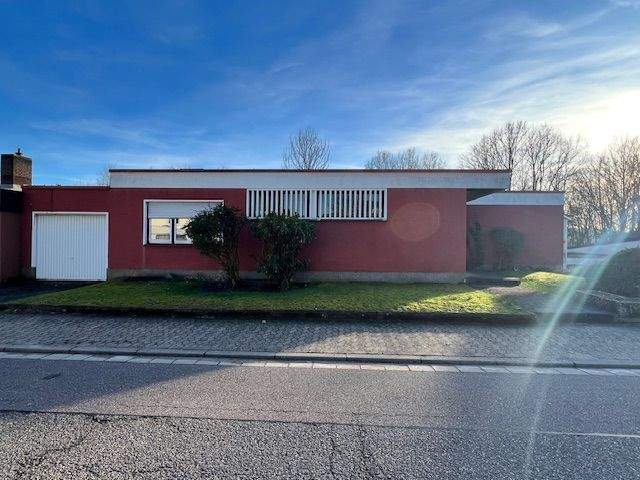 Immobilie in Sankt Ingbert - freistehender Bungalow in St. Ingbert-Rohrbach - Bild 1