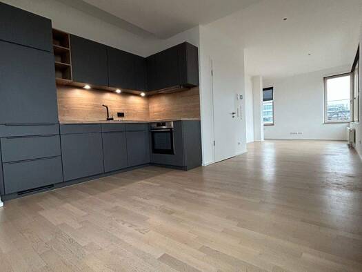 Wohnung zur Miete 2.460 € 4 Zimmer 114,8 m² 2. Geschoss frei ab 01.04.2026 Am Bahnhof Unterföhring 85774