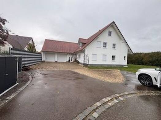 Haus zum Kauf 750.000 € 10 Zimmer 243,7 m² 680 m² Grundstück frei ab sofort Am Weiher 2 Wiesenbach Pöttmes 86554