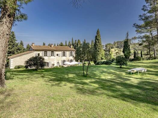 Einfamilienhaus zum Kauf 2.390.000 € 6 Zimmer 232 m² 45.550 m² Grundstück Saint-Étienne-du-Grès 13103