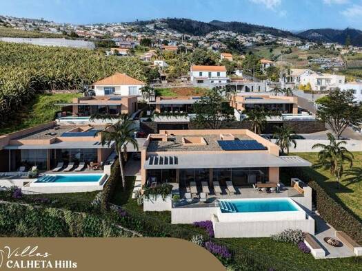 Haus zum Kauf 1.860.000 € 220 m² 549 m² Grundstück Estreito da Calheta 9370