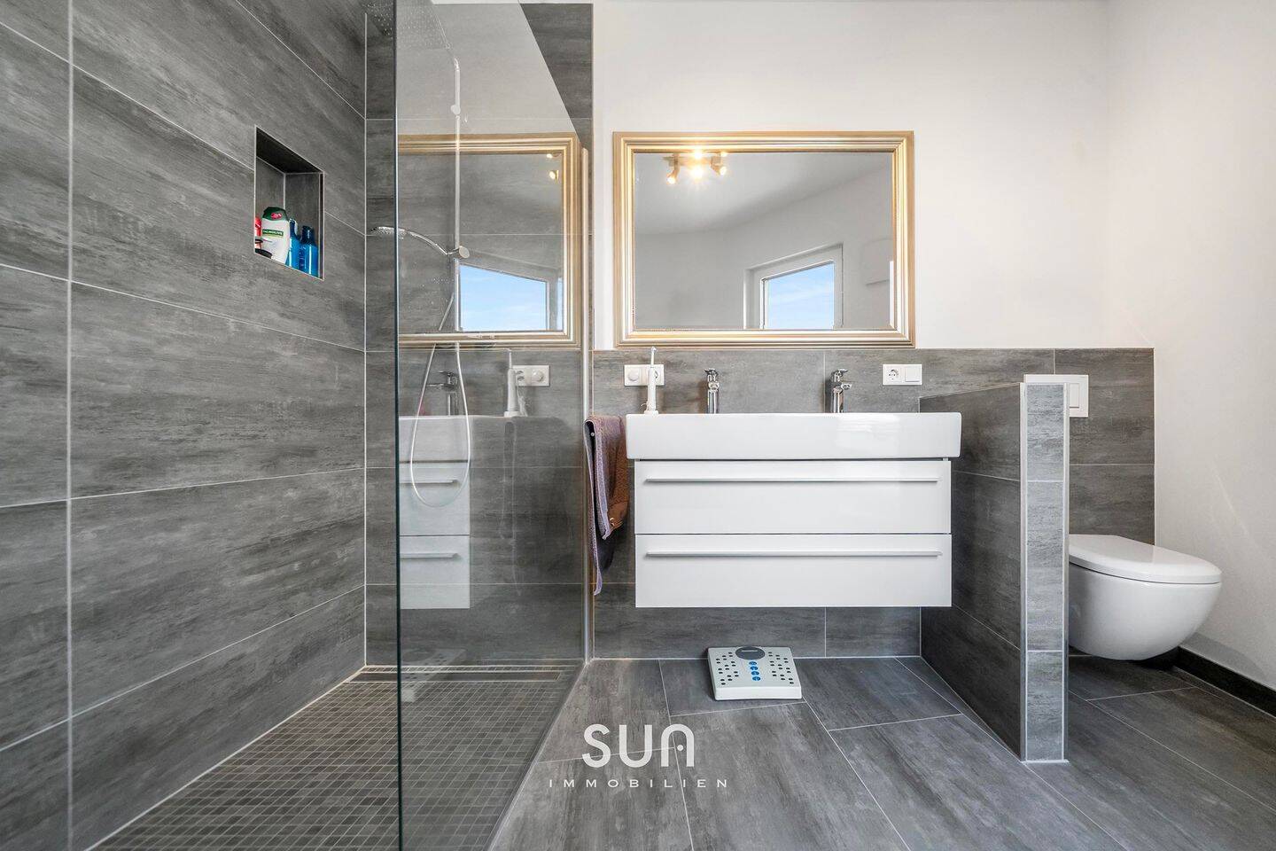 Haus – Frankfurt am Main, Kalbach-Riedberg - Mehr