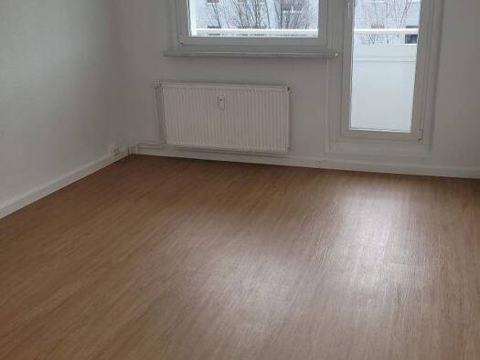 Wohnung zur Miete 371 € 3 Zimmer 60,8 m² 4. Geschoss Friedrich-Fubel-Straße 3 Silberhöhe Halle (Saale) 06132