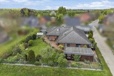 Einfamilienhaus zum Kauf 625.000 € 4 Zimmer 138,5 m² 821,3 m² Grundstück Bäk 23909