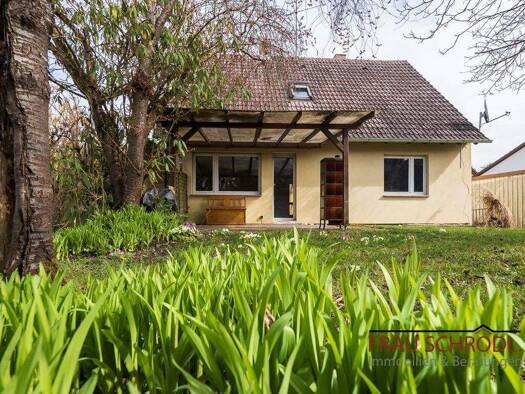 Einfamilienhaus zum Kauf 259.000 € 5,5 Zimmer 116,5 m² 693 m² Grundstück Aach 78267