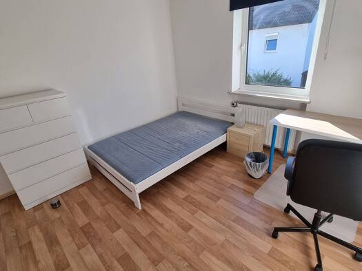 WG-Zimmer zur Miete 680 € 16 m² Geschoss 1/2 frei ab sofort Thalk.Obersendl.-Forsten-Fürstenr.-Solln München 81475