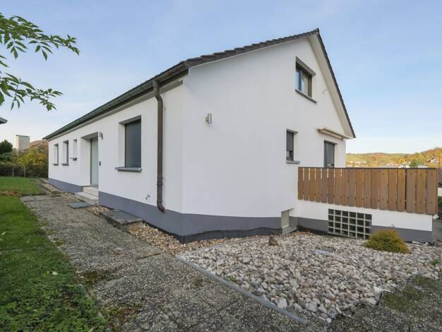 Wohnung zur Miete 990 € 4 Zimmer 119 m² frei ab sofort Freudenstein-Hohenklingen Knittlingen / Hohenklingen 75438