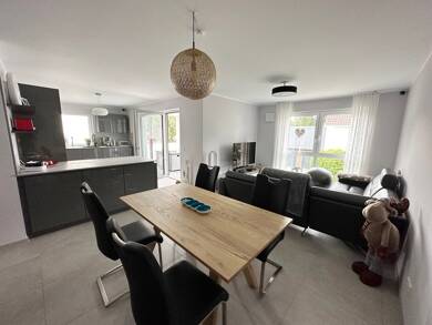 Wohnung zur Miete 1.600 € 4 Zimmer 103,3 m² frei ab 01.08.2025 Rietberg Rietberg 33397