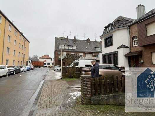 Reihenmittelhaus zum Kauf 169.000 € 6 Zimmer 105 m² 184 m² Grundstück Blücherstraße 5 Emmerich Emmerich am Rhein 46446