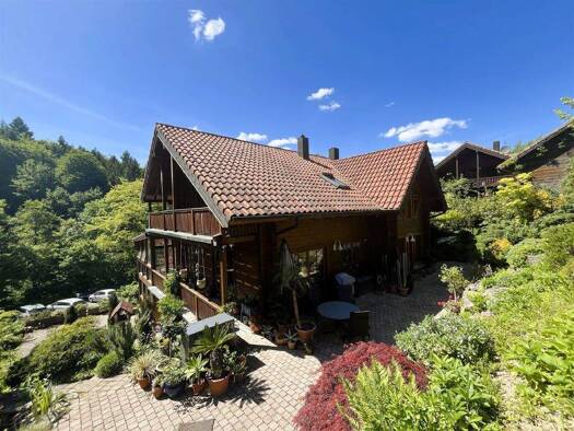 Mehrfamilienhaus zum Kauf 890.000 € 8 Zimmer 291,5 m² 986 m² Grundstück Schweighof Badenweiler 79410