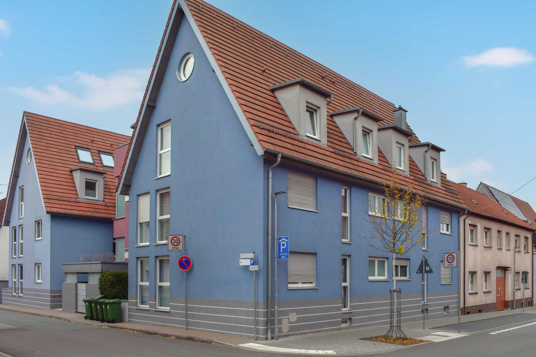 Mehrfamilienhaus zum Kauf 3.100.000 € 22 Zimmer 785 m²<br/>Wohnfläche 574 m²<br/>Grundstück Walldorf 69190