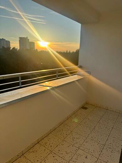 Wohnung zur Miete 1.175 € 3 Zimmer 86 m² Geschoss 8/8 frei ab sofort Dompfaffstraße 136 Steinforst Erlangen 91056