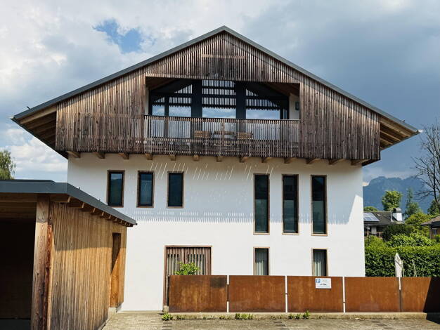 Reihenmittelhaus zur Miete 2.400 € 4 Zimmer 150 m² 160 m² Grundstück frei ab sofort Rosenheimer Straße 72 Brannenburg Brannenburg 83098