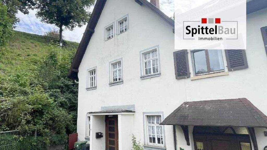 Wohnung zum Kauf 125.000 € 5 Zimmer 140 m² 3. Geschoss Stadtgebiet Hornberg 78132