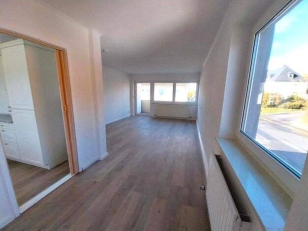Wohnung zur Miete 465 € 2 Zimmer 58,3 m² 1. Geschoss frei ab 01.05.2026 Wunsiedel 95632
