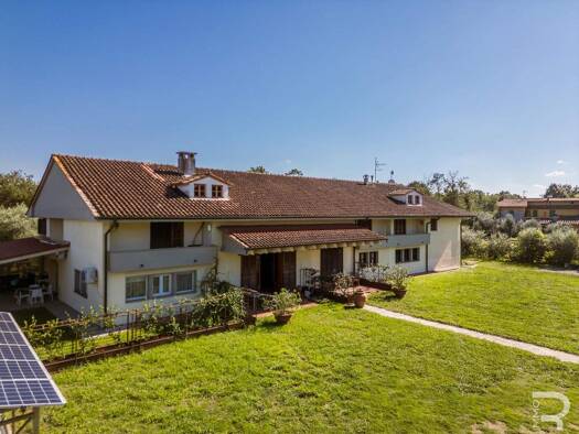 Haus zum Kauf 1.100.000 € 10 Zimmer 850 m² 1.000 m² Grundstück frei ab sofort Altopascio