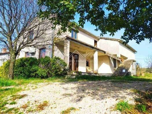 Haus zum Kauf 295.000 € 5 Zimmer 325 m² Finida 52470