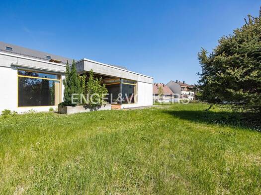 Bungalow zum Kauf 979.000 € 3 Zimmer 128 m² 2.004 m² Grundstück Zirndorf 90513