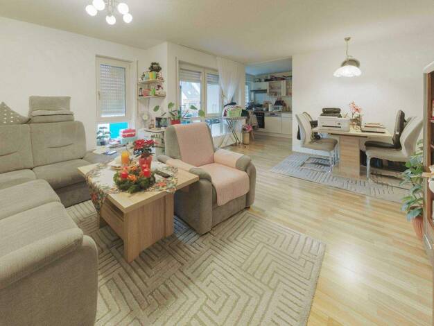 Wohnung zum Kauf 299.000 € 3 Zimmer 70,3 m² 1. Geschoss frei ab 30.06.2026 Bietigheim Bietigheim-Bissingen 74321