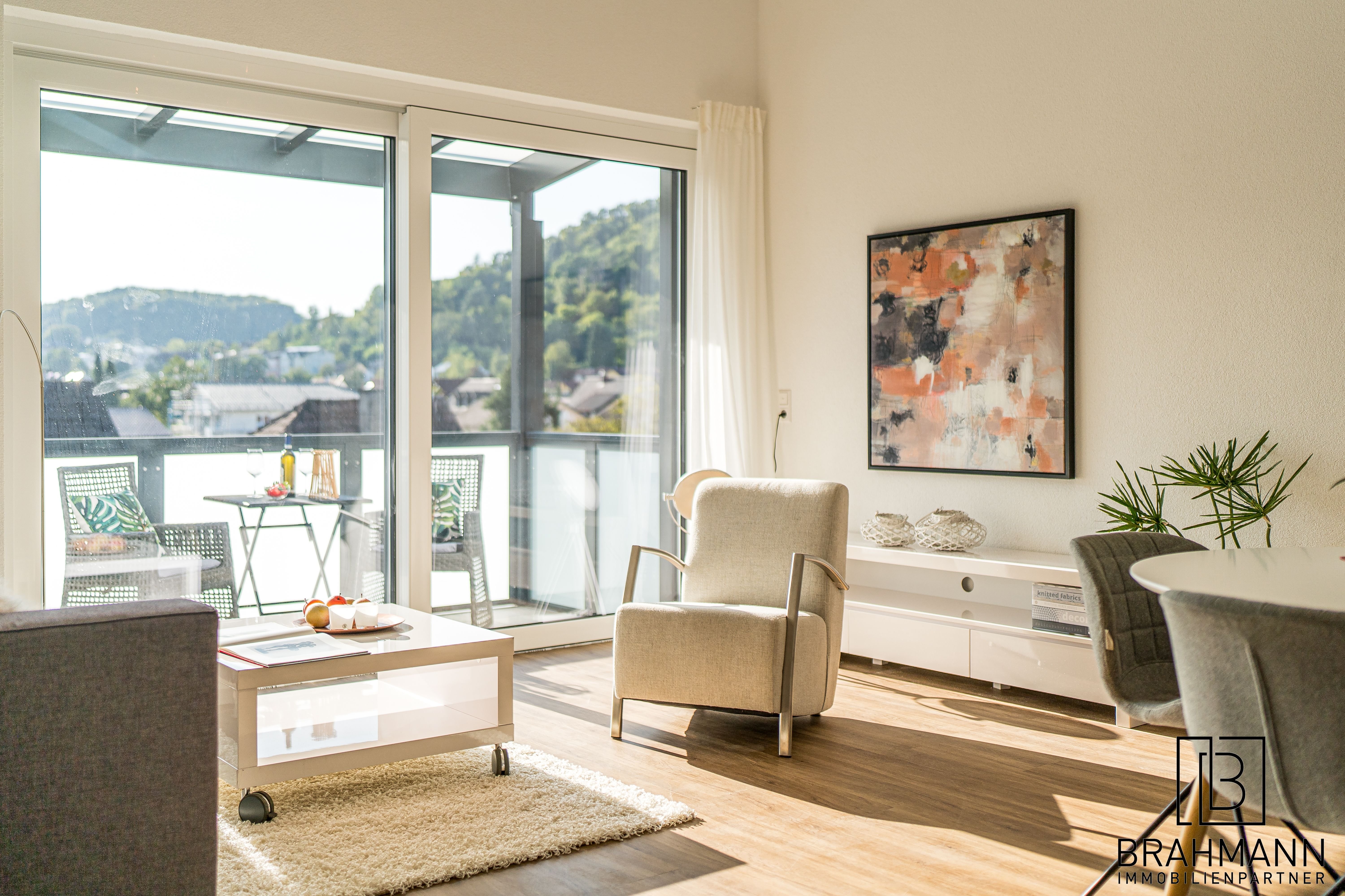 Penthouse zum Kauf provisionsfrei 299.000 € 3 Zimmer 77,7 m²<br/>Wohnfläche 3.<br/>Geschoss Schaffhauserstraße 57 Tiengen Waldshut-Tiengen 79761