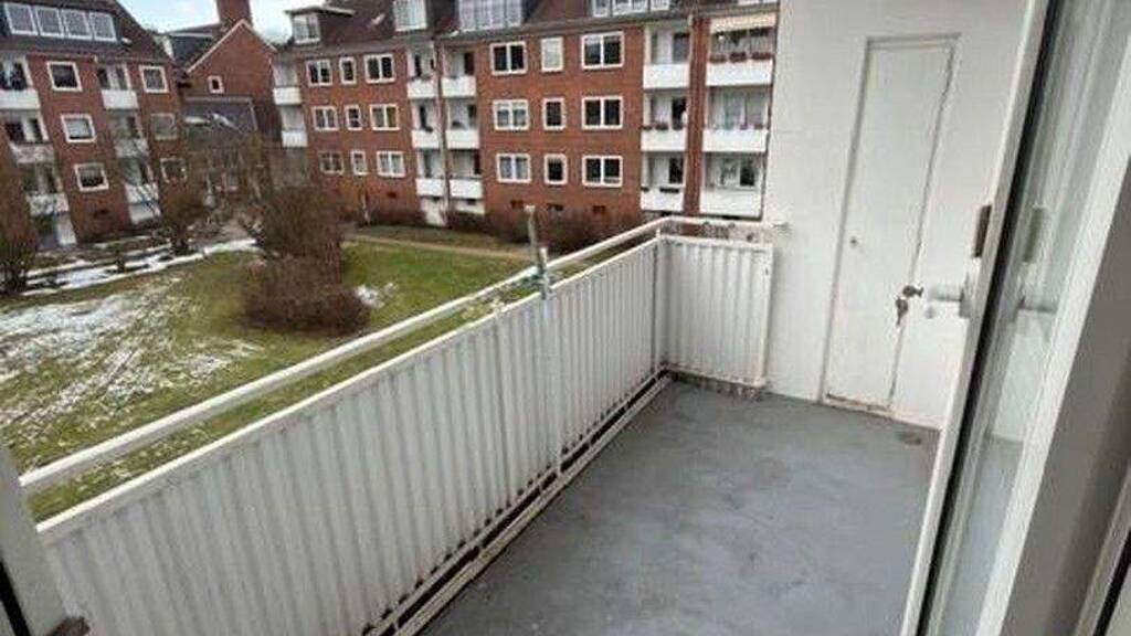 Wohnung zur Miete 700 € 2 Zimmer 54,2 m² 1. Geschoss Kulenkampffallee 89 Neu Schwachhausen Bremen 28213