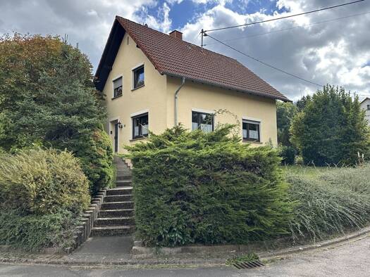 Einfamilienhaus zum Kauf 189.000 € 4 Zimmer 110 m² 803 m² Grundstück Zerf 54314