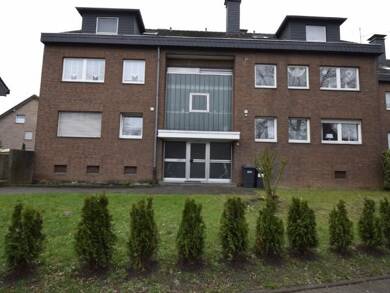Wohnung zur Miete 495 € 2 Zimmer 67,5 m² Dachgeschoss, 2. Geschoss frei ab sofort Aldenrade Duisburg 47179