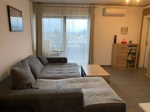 Wohnung zum Kauf 165.000 € 2 Zimmer 49,5 m² 3. Geschoss Perach Ainring 83404