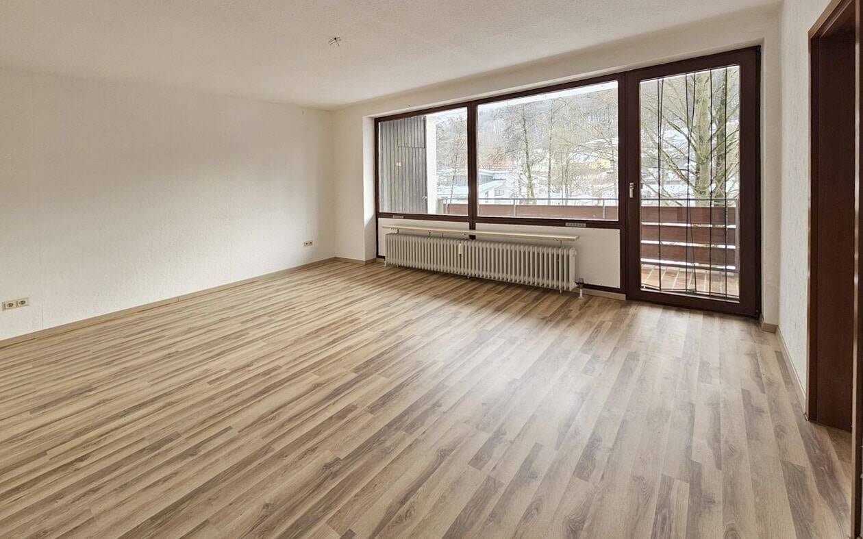 Immobilie in Bad Berneck im Fichtelgebirge - 3-Zimmer Eigentumswohnung in Bad Berneck... - Bild 1