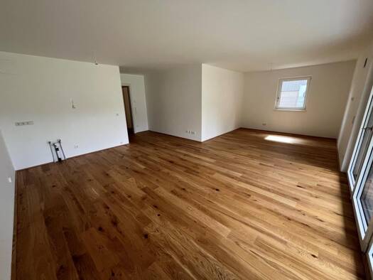 Wohnung zum Kauf - Neubau provisionsfrei 599.000 € 4 Zimmer 102,9 m² Tittmoninger Straße Laufen Laufen 83410
