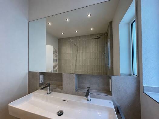 Wohnung zur Miete 1.780 € 3 Zimmer 101 m² 3. Geschoss Ost Ost 70190