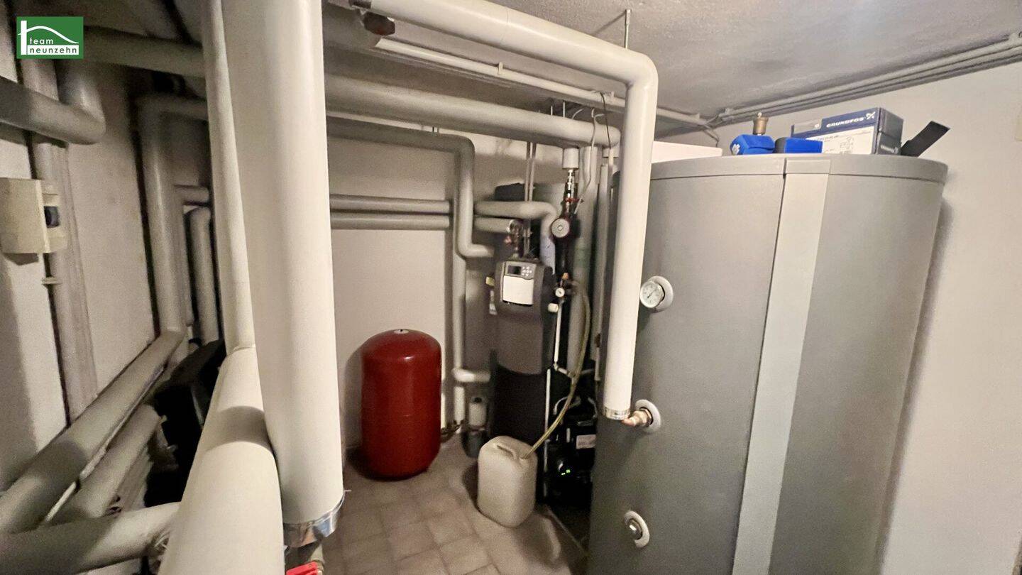 Haus zum Kauf – další