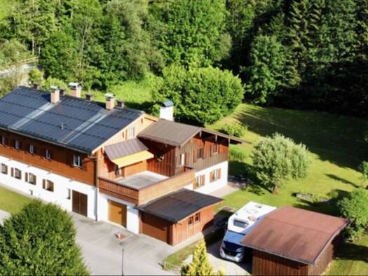Mehrfamilienhaus zum Kauf 1.050.000 € 10,5 Zimmer 310,9 m² 2.846 m² Grundstück Groißenbach Reit im Winkl 83242
