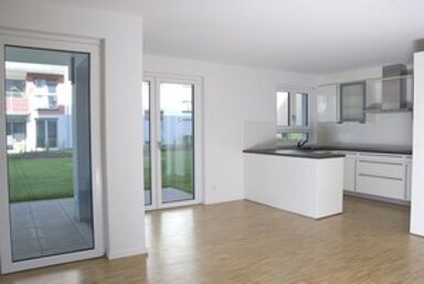 Wohnung zur Miete 900 € 4,5 Zimmer 133,5 m² frei ab sofort Linkstraße Unterer Wartberg Heilbronn 74076